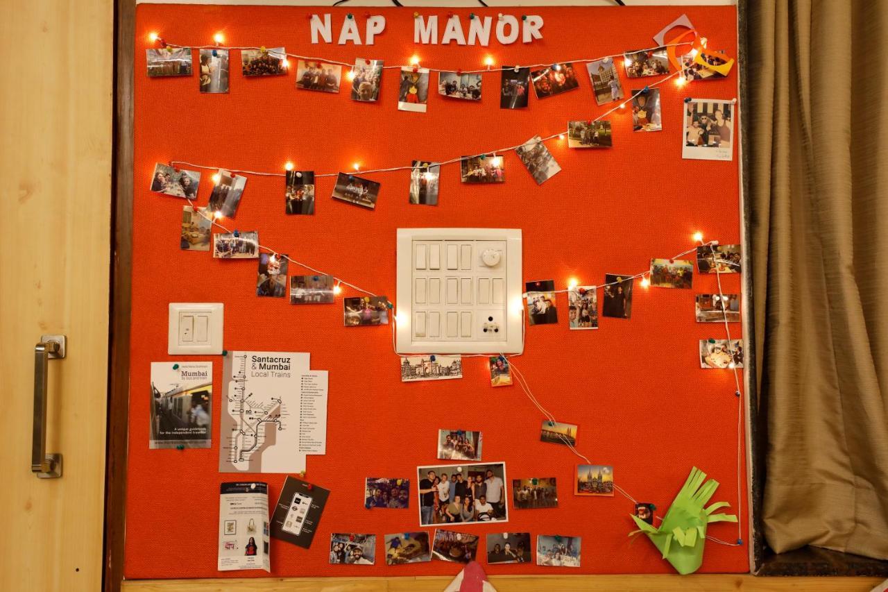 Nap Manor Hostels Bombaim Exterior foto