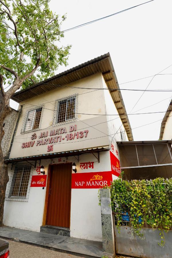 Nap Manor Hostels Bombaim Exterior foto