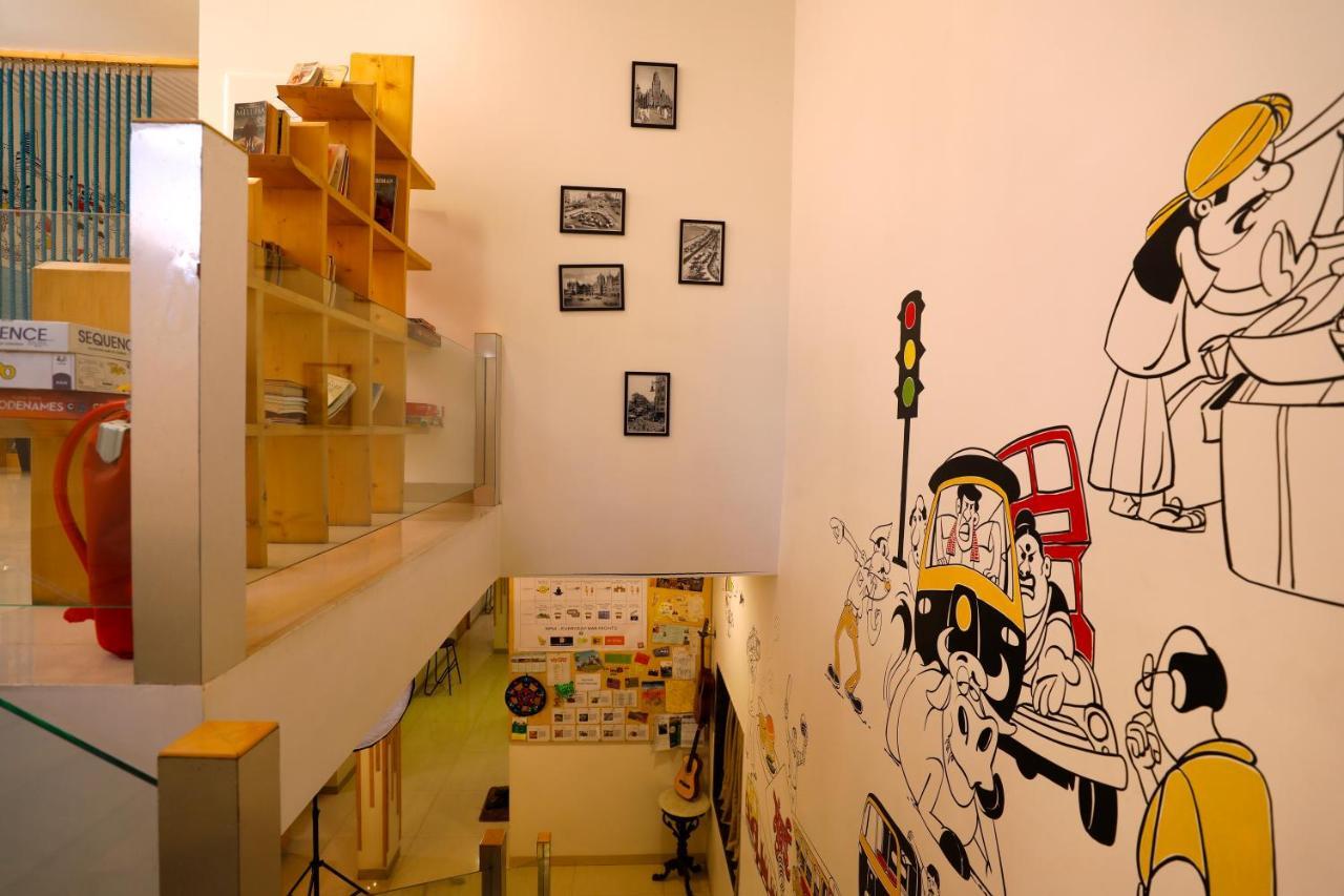 Nap Manor Hostels Bombaim Exterior foto